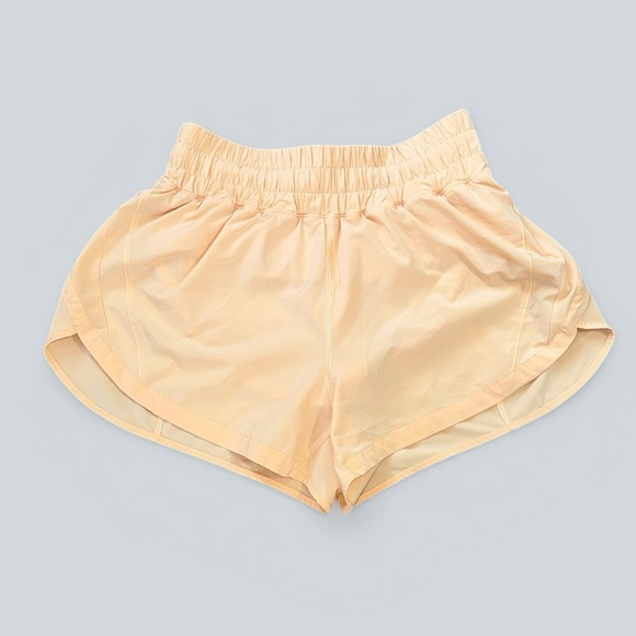 lululemon athletica Pants - Lululemon Hotty Hot Low-Rise 2.5” Lined Shorts